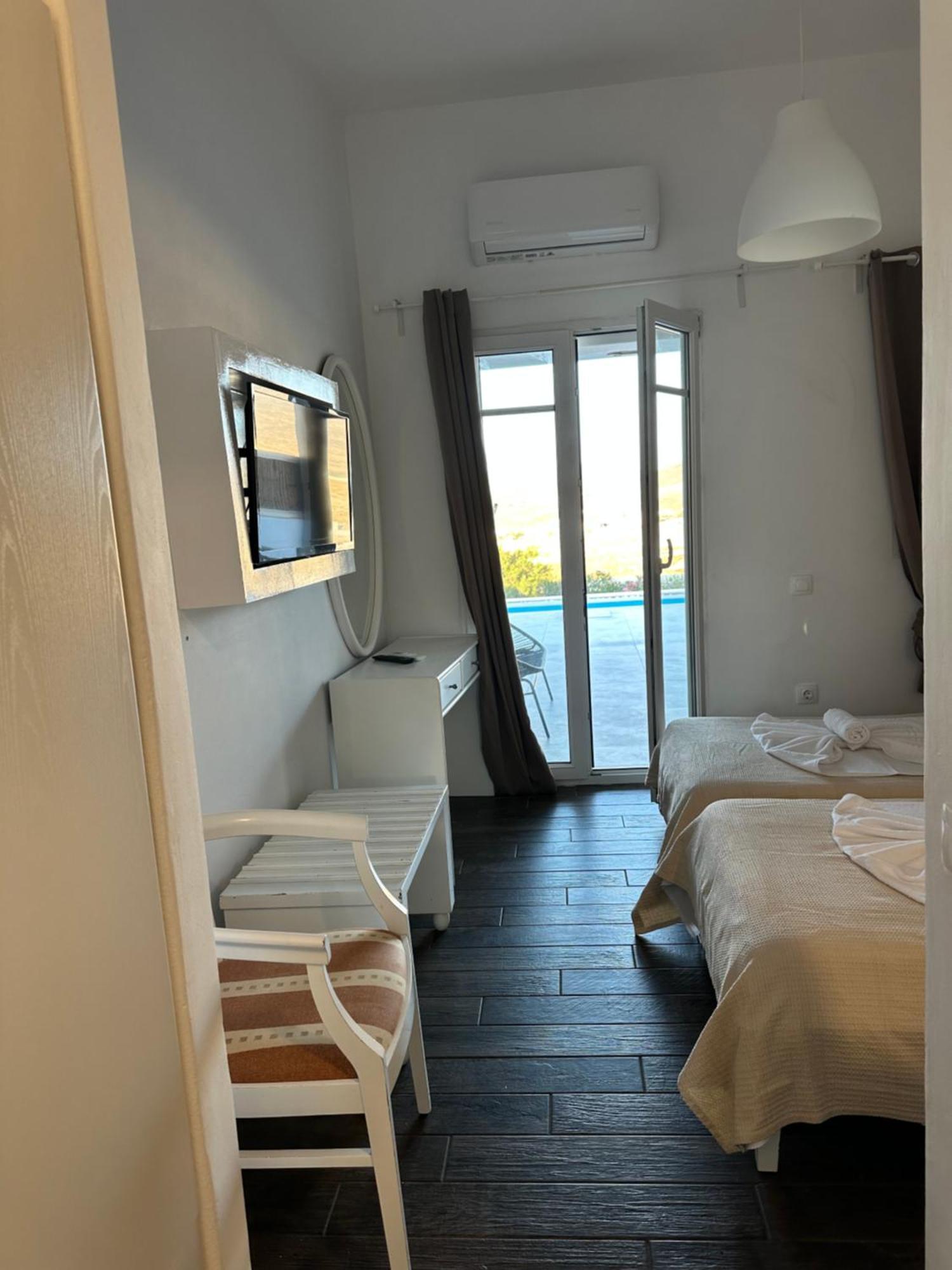 Appartamento Ene'S Mykonos Klouvas Esterno foto