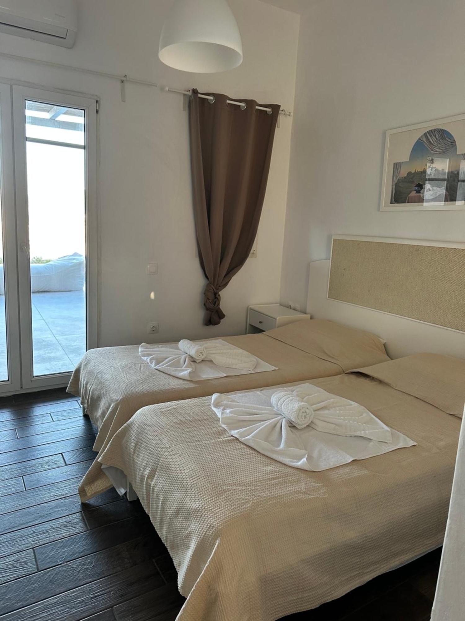Appartamento Ene'S Mykonos Klouvas Esterno foto