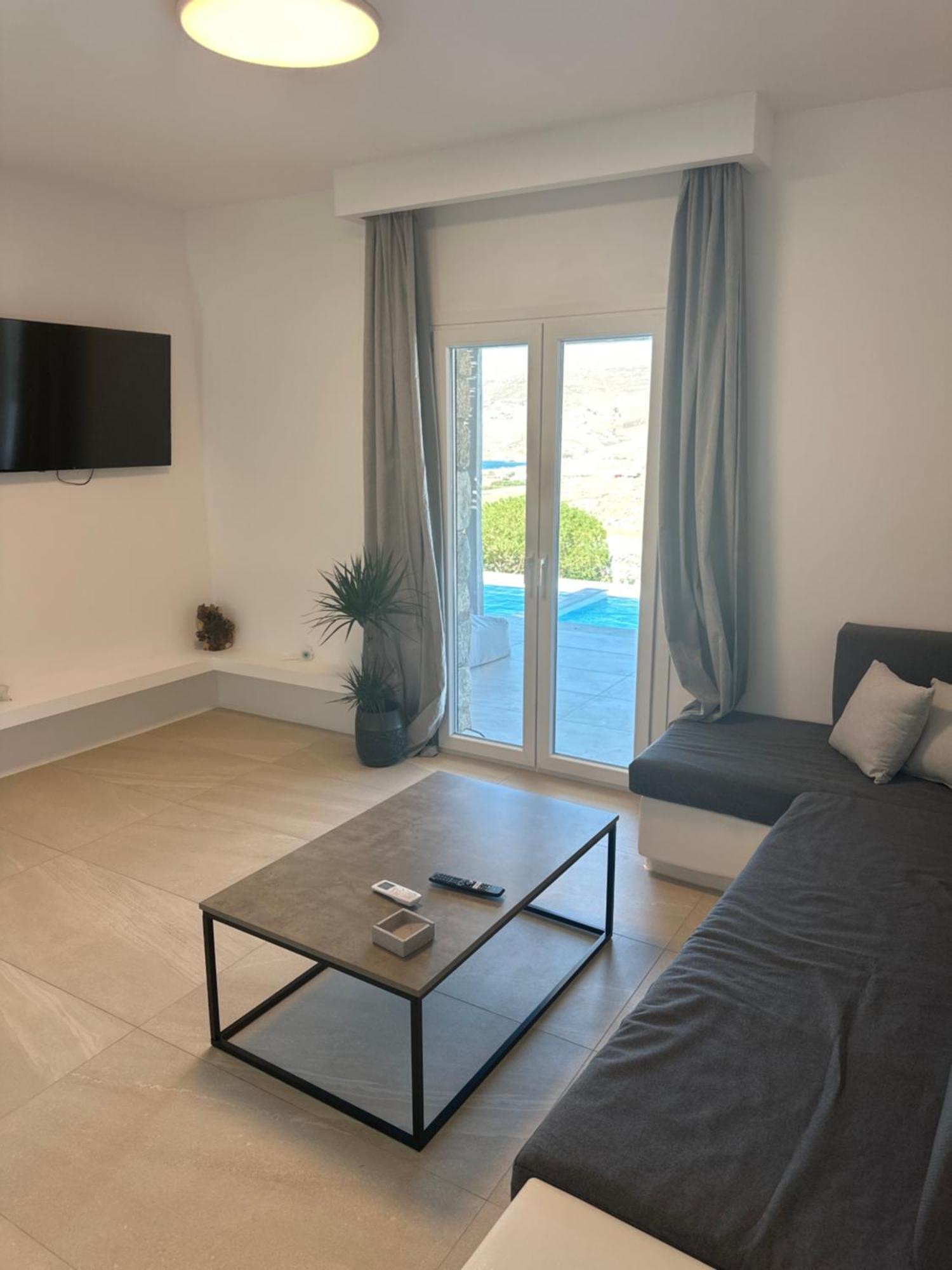Appartamento Ene'S Mykonos Klouvas Esterno foto